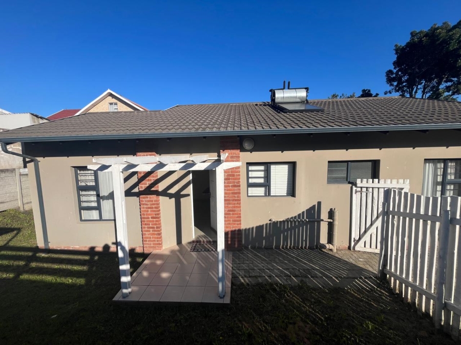 3 Bedroom Property for Sale in Baysville Eastern Cape